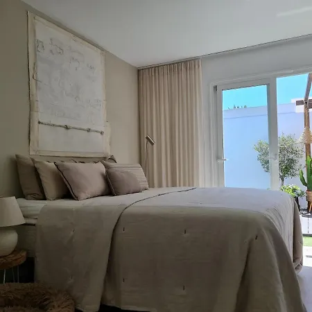 Club 14 Yumbo Luxury بلايا ديل إنغلز
