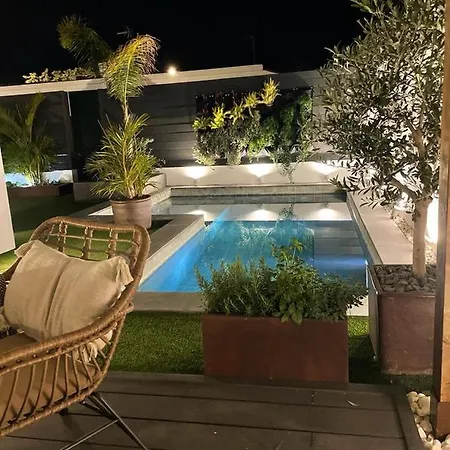 Club 14 Yumbo Luxury * بلايا ديل إنغلز