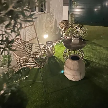 Club 14 Yumbo Luxury * بلايا ديل إنغلز