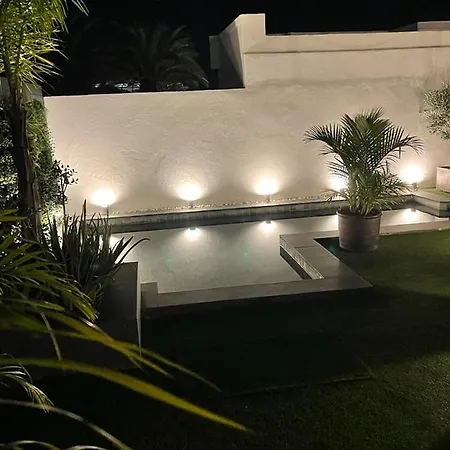 Club 14 Yumbo Luxury * بلايا ديل إنغلز